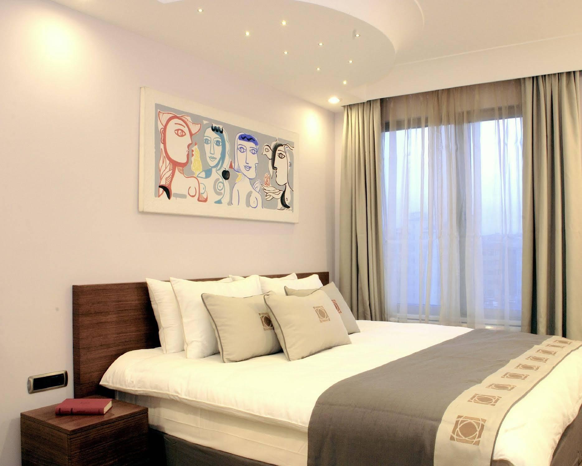 Taba Luxury Suites And Hotel Истанбул Екстериор снимка