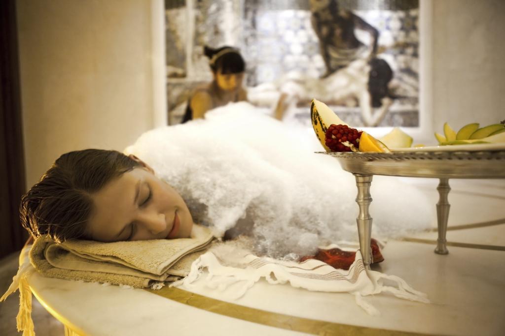 Taba Luxury Suites And Hotel Истанбул Екстериор снимка